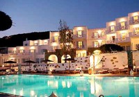 Manoulas Beach Hotel Pool (1)