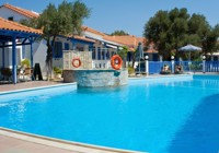 Aspres Apartments, Main