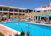 Novochoro Apartments, Main