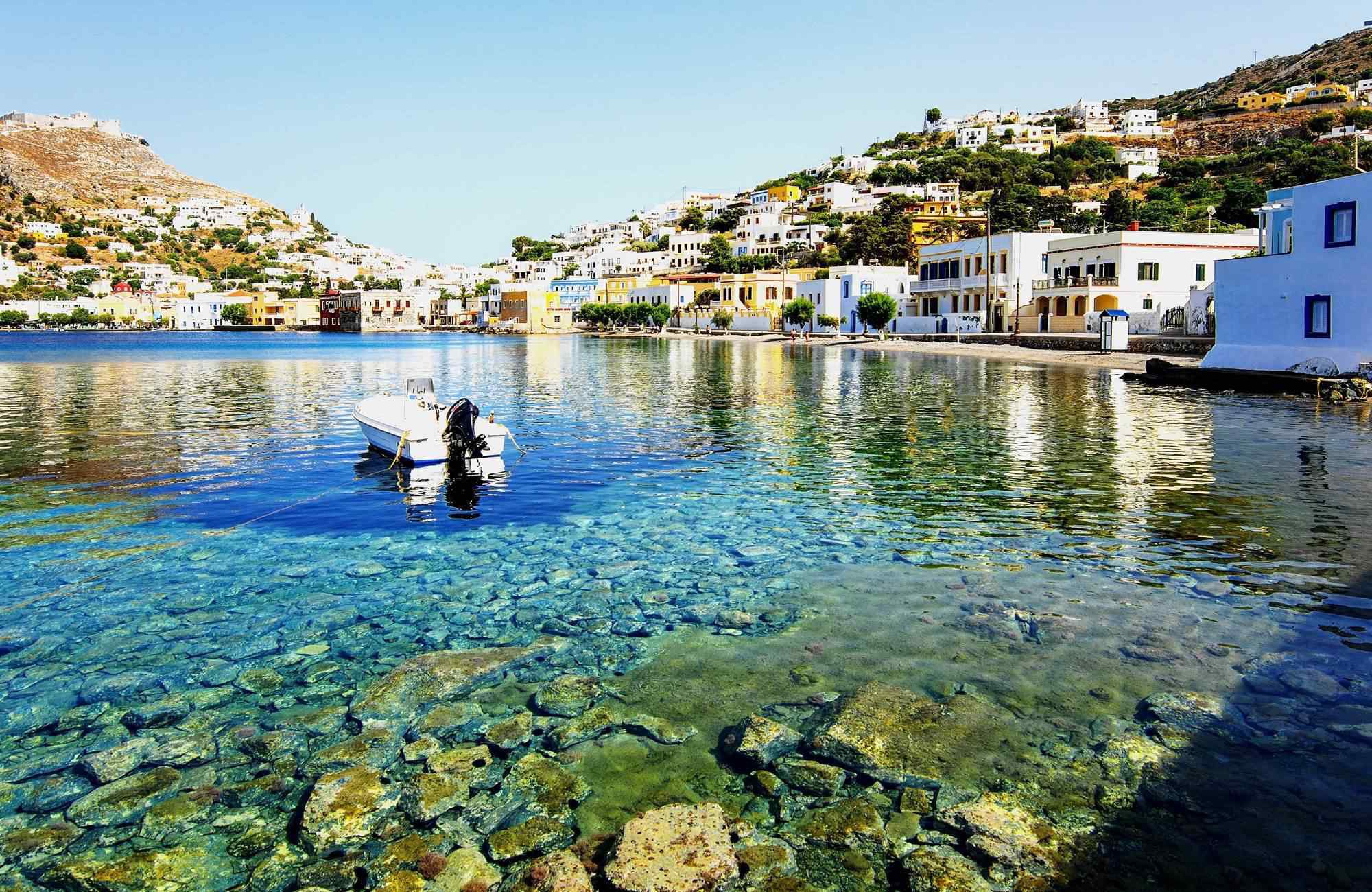 Leros Resorts