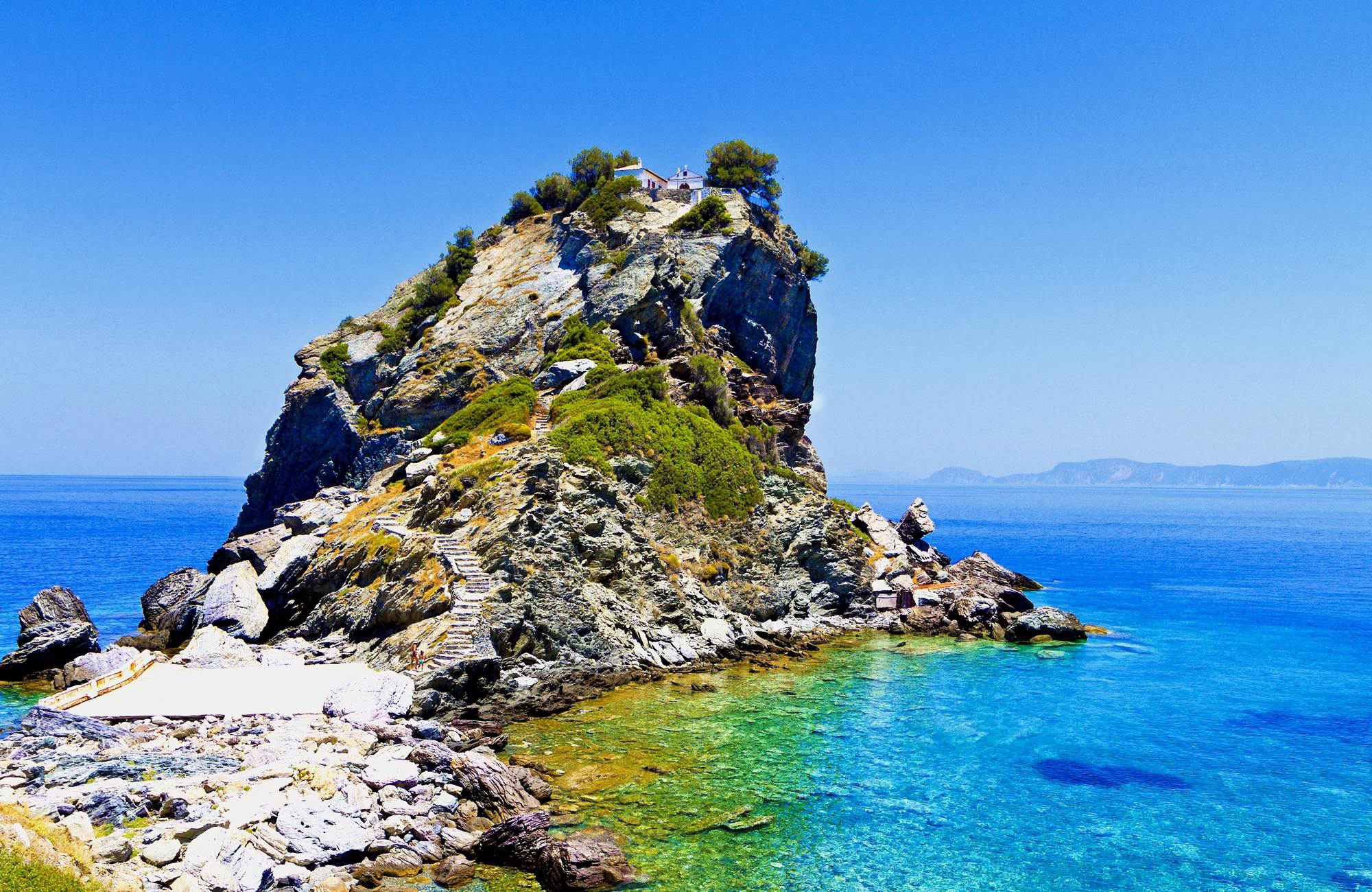 Skopelos Resort Guide