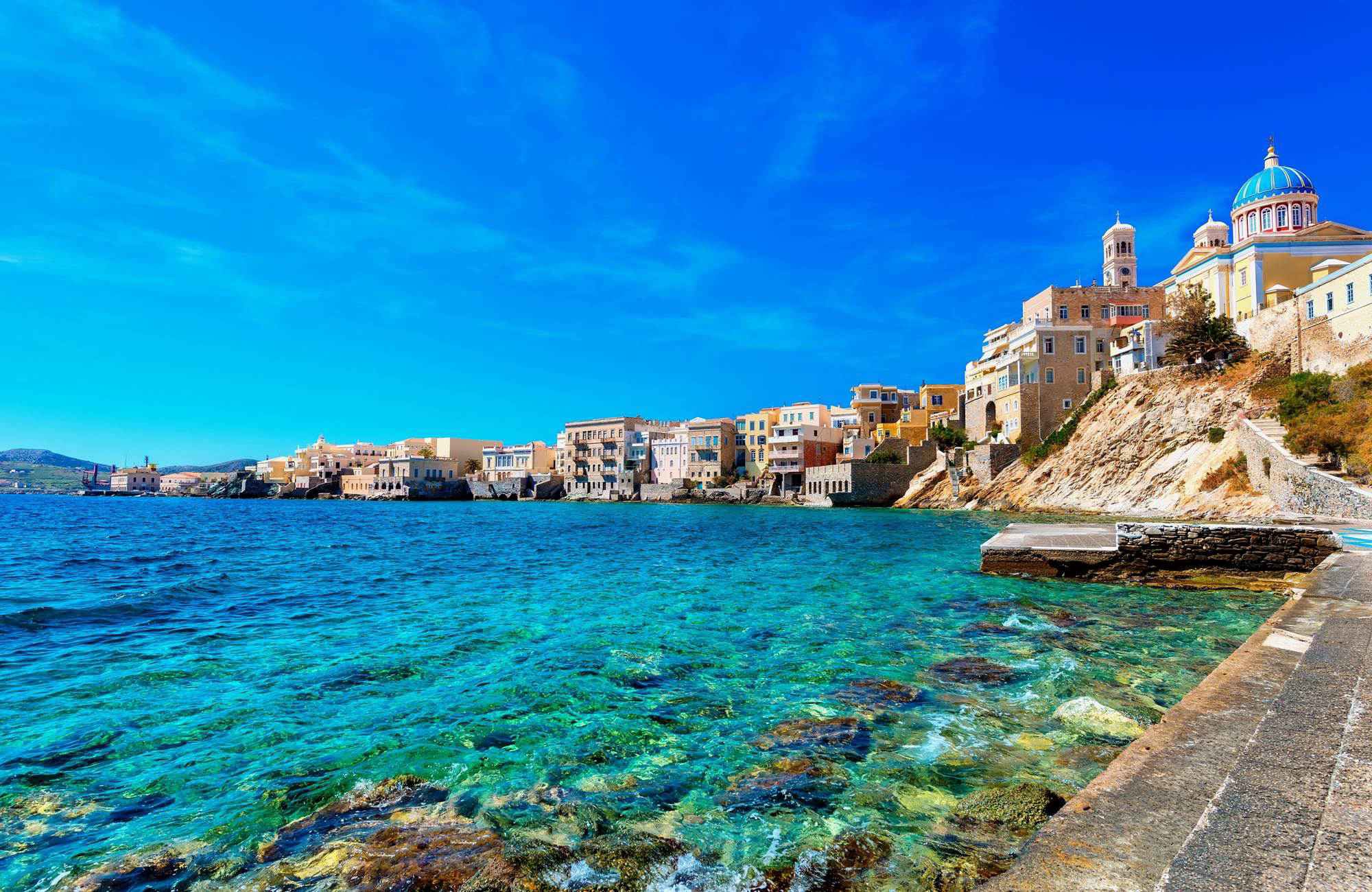 Syros Resorts