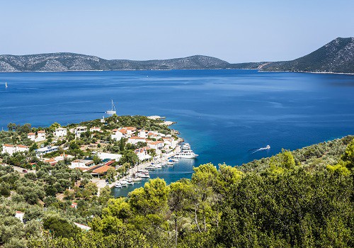 shutterstock_289244147_Steni Vala Bay_Alonissos_GREECE.jpg