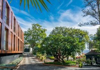 Conde Carvalhal, Exterior 2.jpg