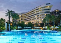 Concorde De Luxe Resort swimming pool