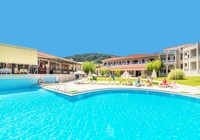 Palmyra Hotel- swimming pool.jpg