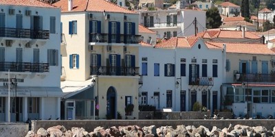 Excursions from Spetses