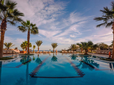 1. Royal Star Beach Resort.jpg