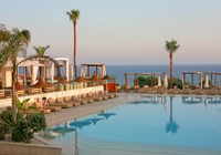 Pool Area At The Napa Mermaid Hotel