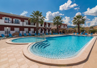 Yakinthos Apartments (1)