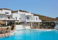 Pool At Mykonos Lolita